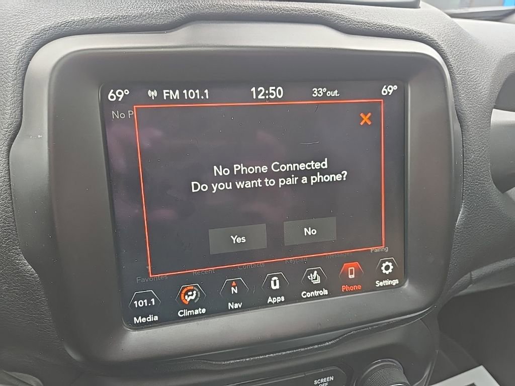 Used 2022 Jeep Renegade Latitude w/ Sun/Sound Group image 53