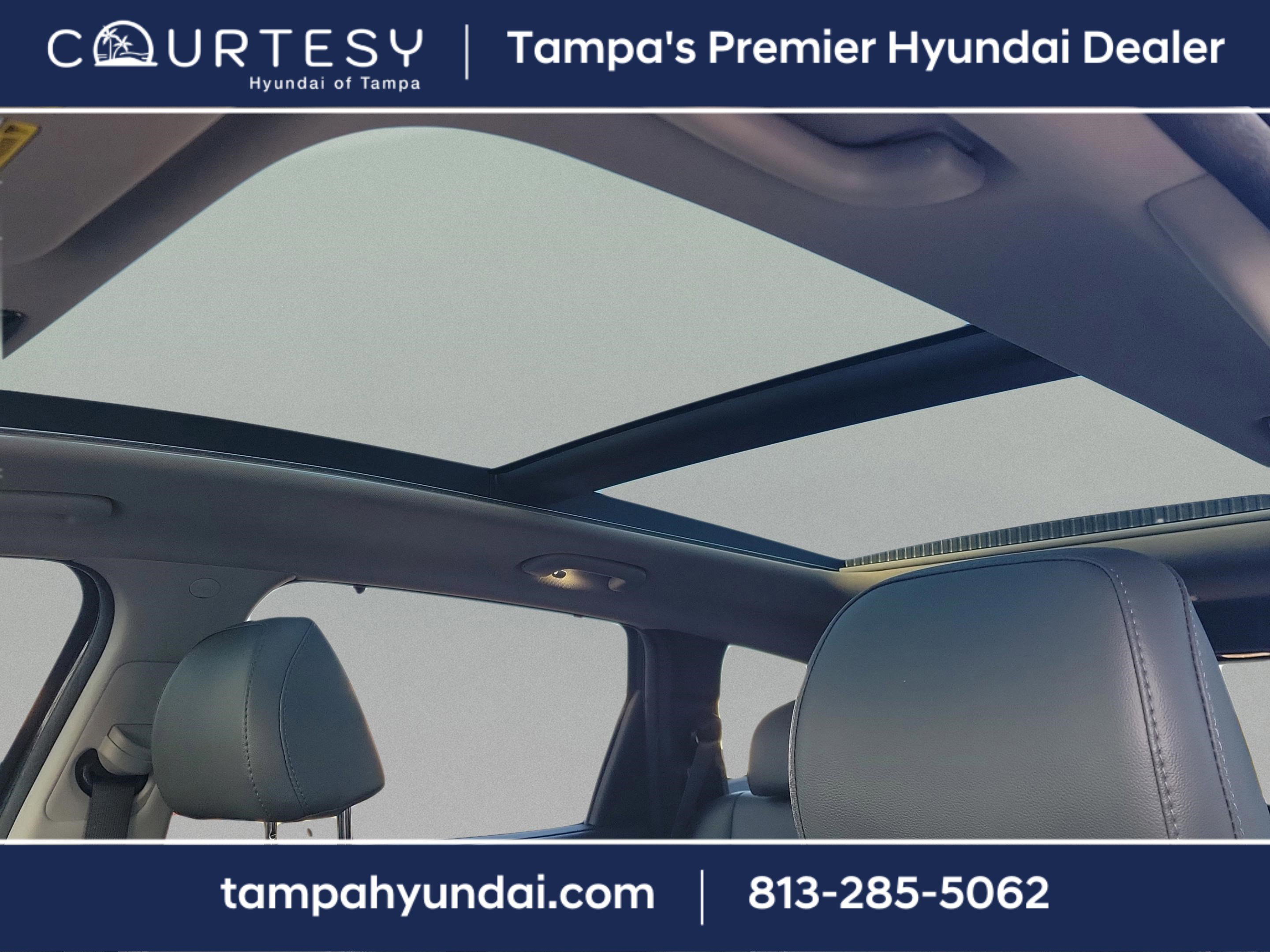 Certified 2023 Hyundai Santa Fe SEL w/ Premium Package image 35