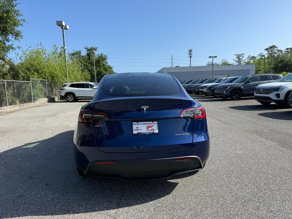 Used 2024 Tesla Model Y Long Range image 12