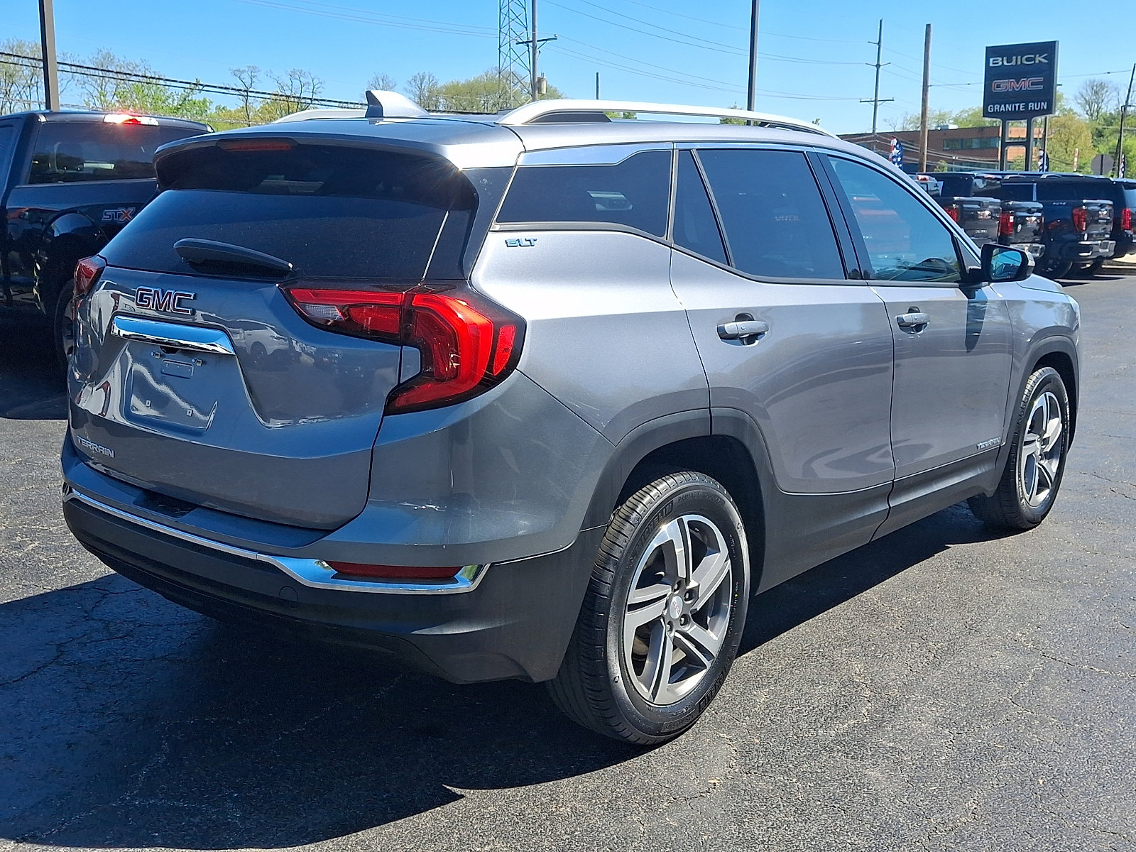 Used 2020 GMC Terrain SLT w/ Preferred Package FWD image 6