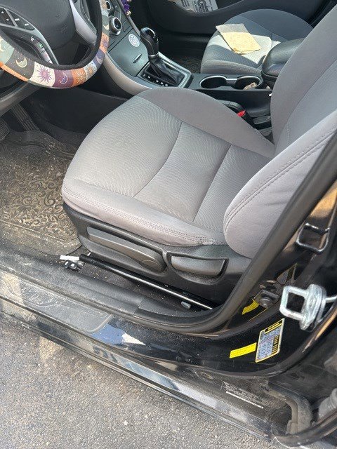 Used 2016 Hyundai Elantra SE w/ Option Group 02 image 10