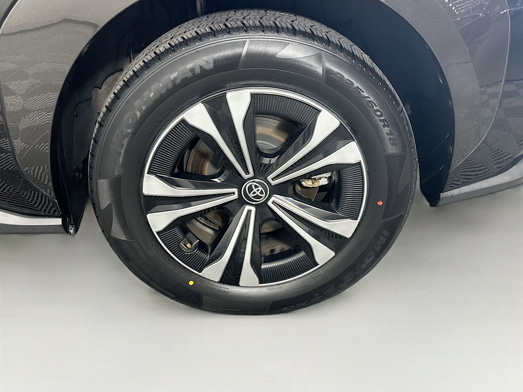 Used 2023 Toyota bZ4X XLE w/ Weather Package image 11