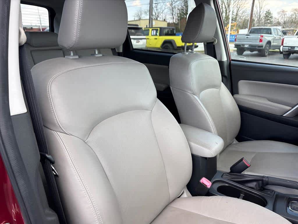 Used 2015 Subaru Forester 2.5i Touring w/ Popular Package #2 AWD/4WD image 6