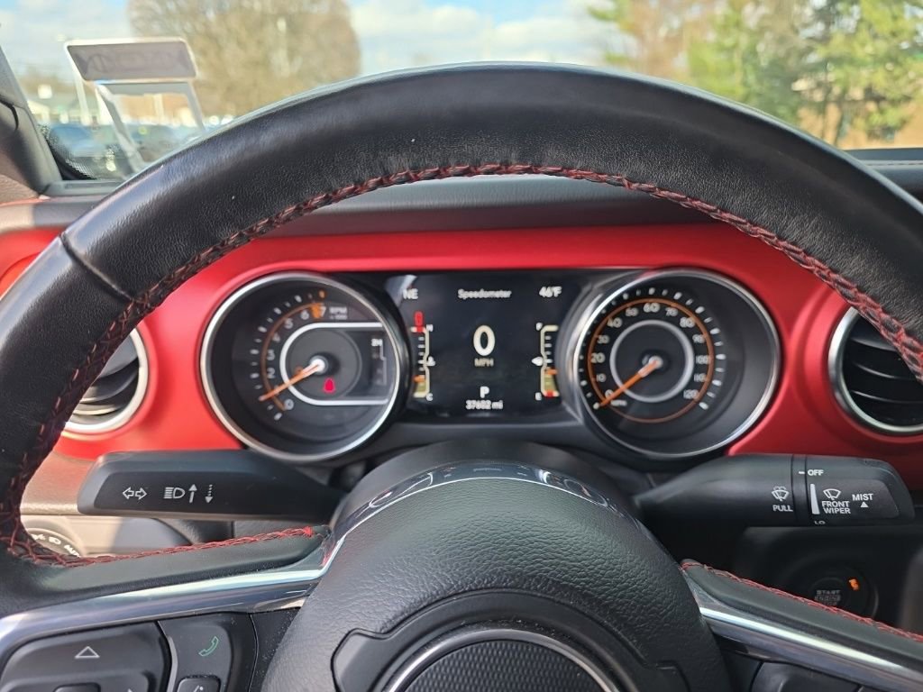 Used 2023 Jeep Gladiator Rubicon w/ Cold Weather Group image 16