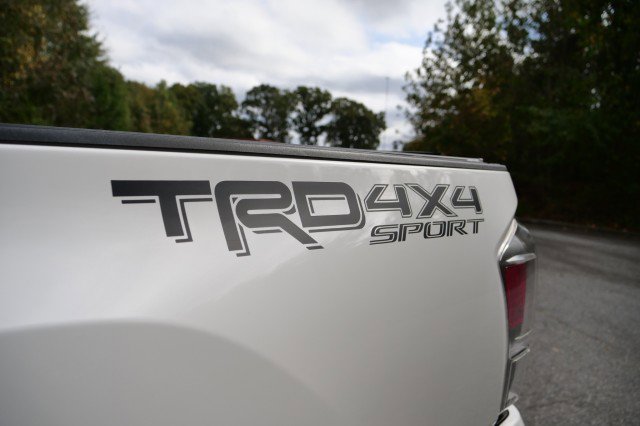 Used 2020 Toyota Tacoma TRD Sport image 37
