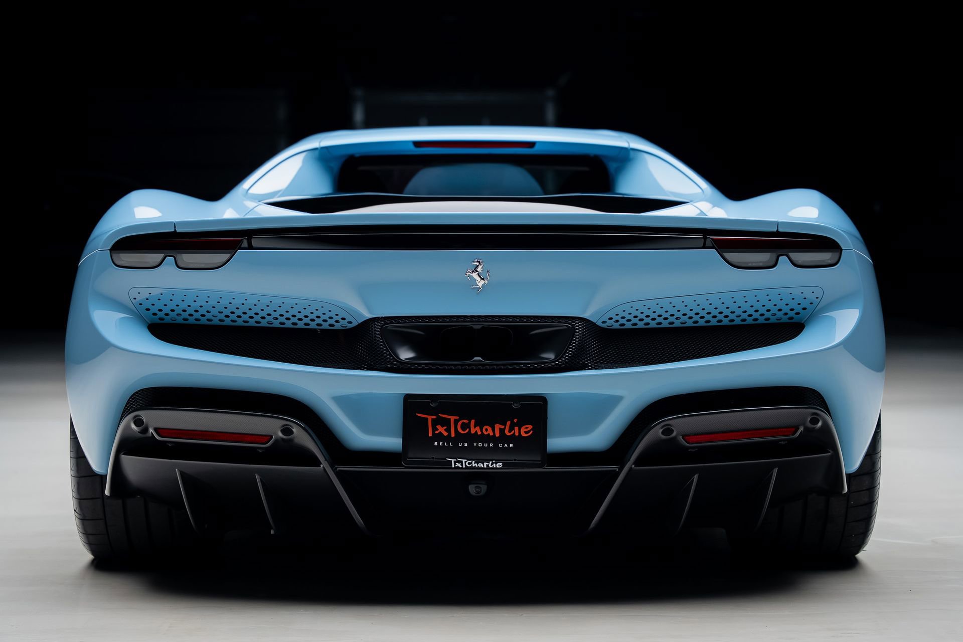 Used 2025 Ferrari 296 GTB RWD image 29