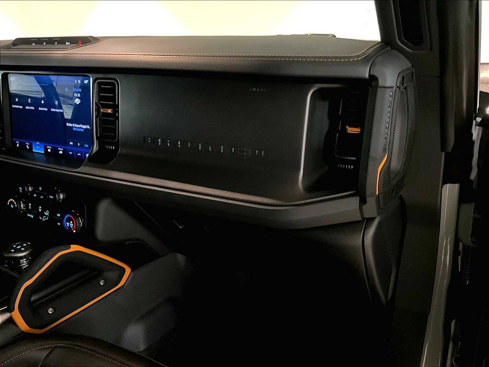 Used 2024 Ford Bronco Badlands image 23