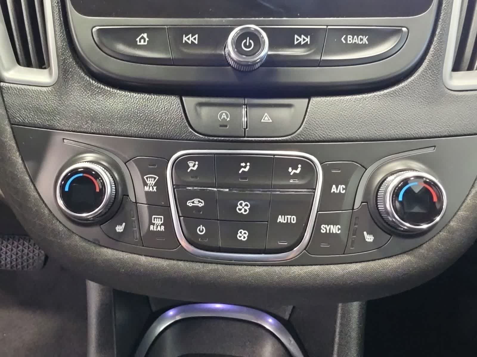 Used 2023 Chevrolet Malibu LT FWD image 22