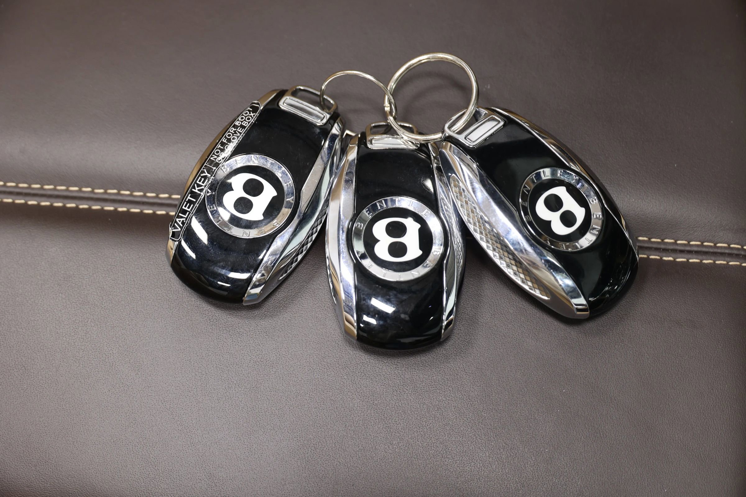 Used 2021 Bentley Continental GT image 5