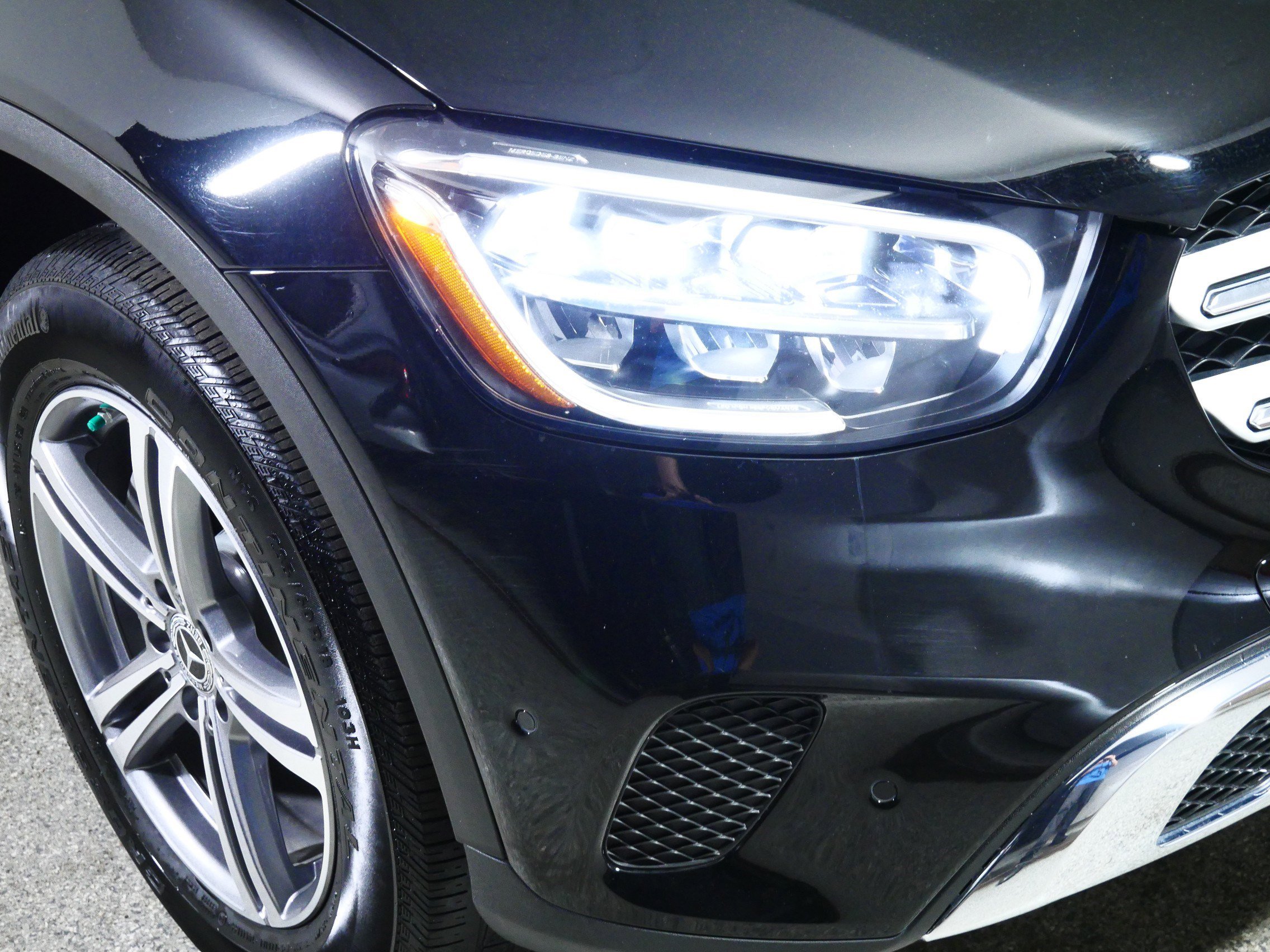 Used 2021 Mercedes-Benz GLC 300 4MATIC image 16