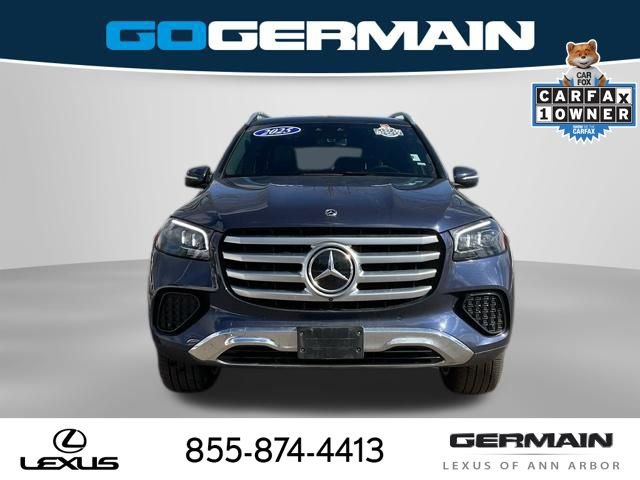Used 2025 Mercedes-Benz GLS 450 4MATIC image 11