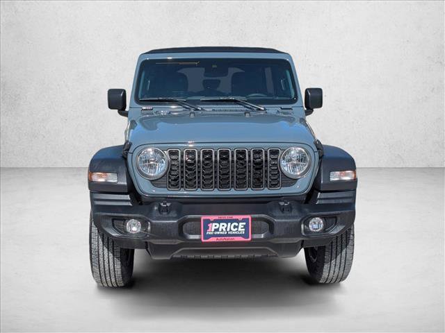 Used 2024 Jeep Wrangler Unlimited Sport AWD/4WD image 2