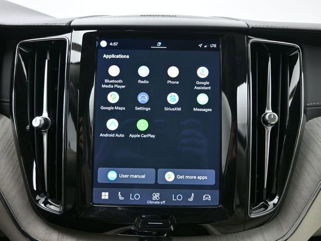 Used 2023 Volvo XC60 B5 Ultimate image 12