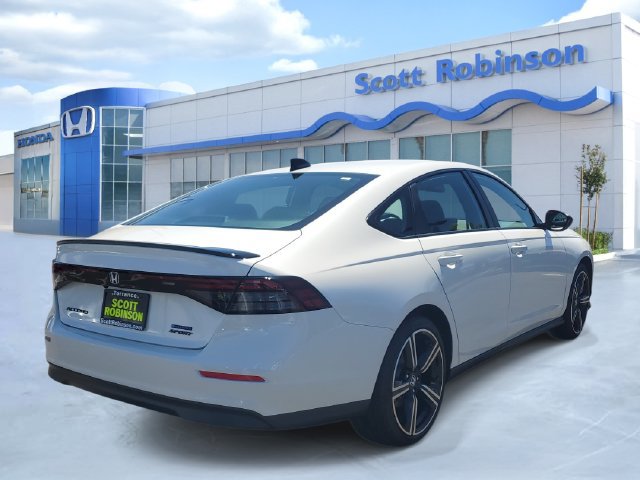 Used 2026 Honda Accord Sport image 4