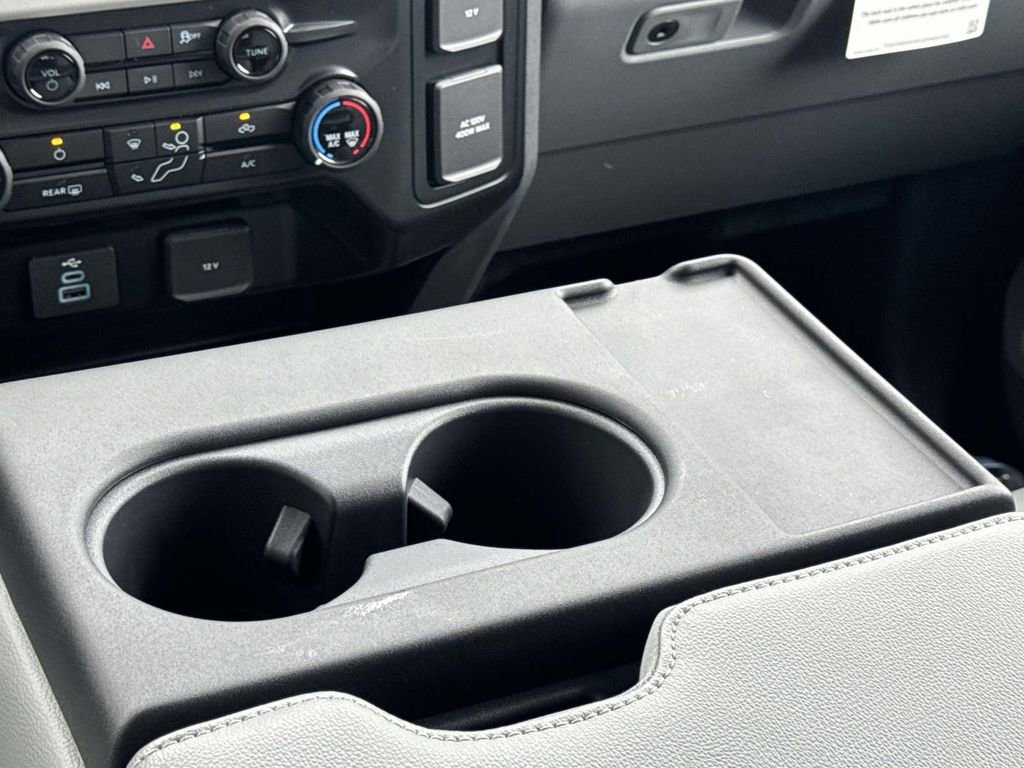 New 2026 Ford F550 2WD Crew Cab Super Duty image 14