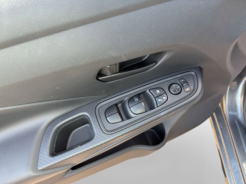 Used 2025 Nissan Versa S w/ S Plus Package FWD image 14