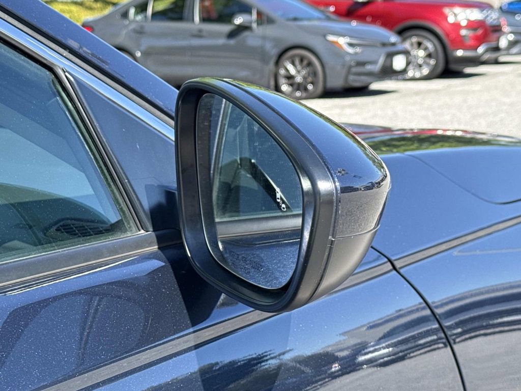 Certified 2023 Honda Accord EX image 28