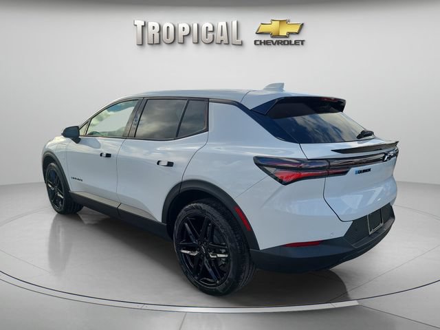 New 2026 Chevrolet Equinox EV LT w/ LPO, Blackout Package FWD image 3