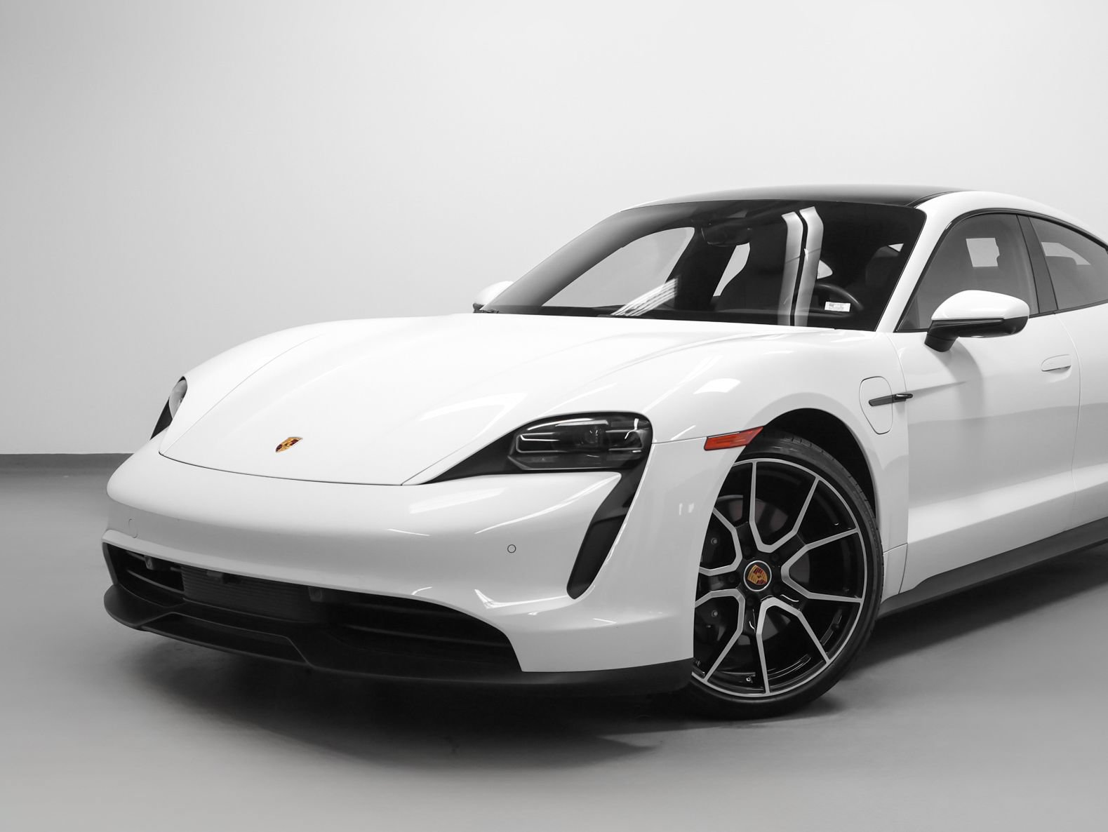 Certified 2023 Porsche Taycan RWD image 7