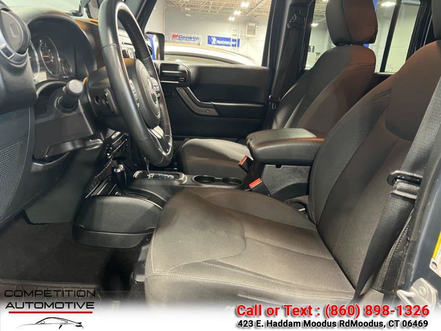Used 2018 Jeep Wrangler Unlimited Sport S AWD/4WD image 6