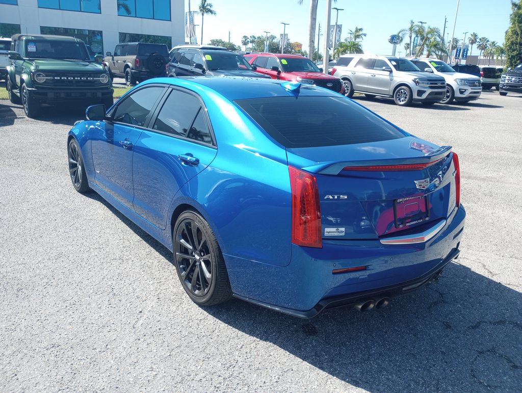 Used 2017 Cadillac ATS V w/ Luxury Package RWD image 5