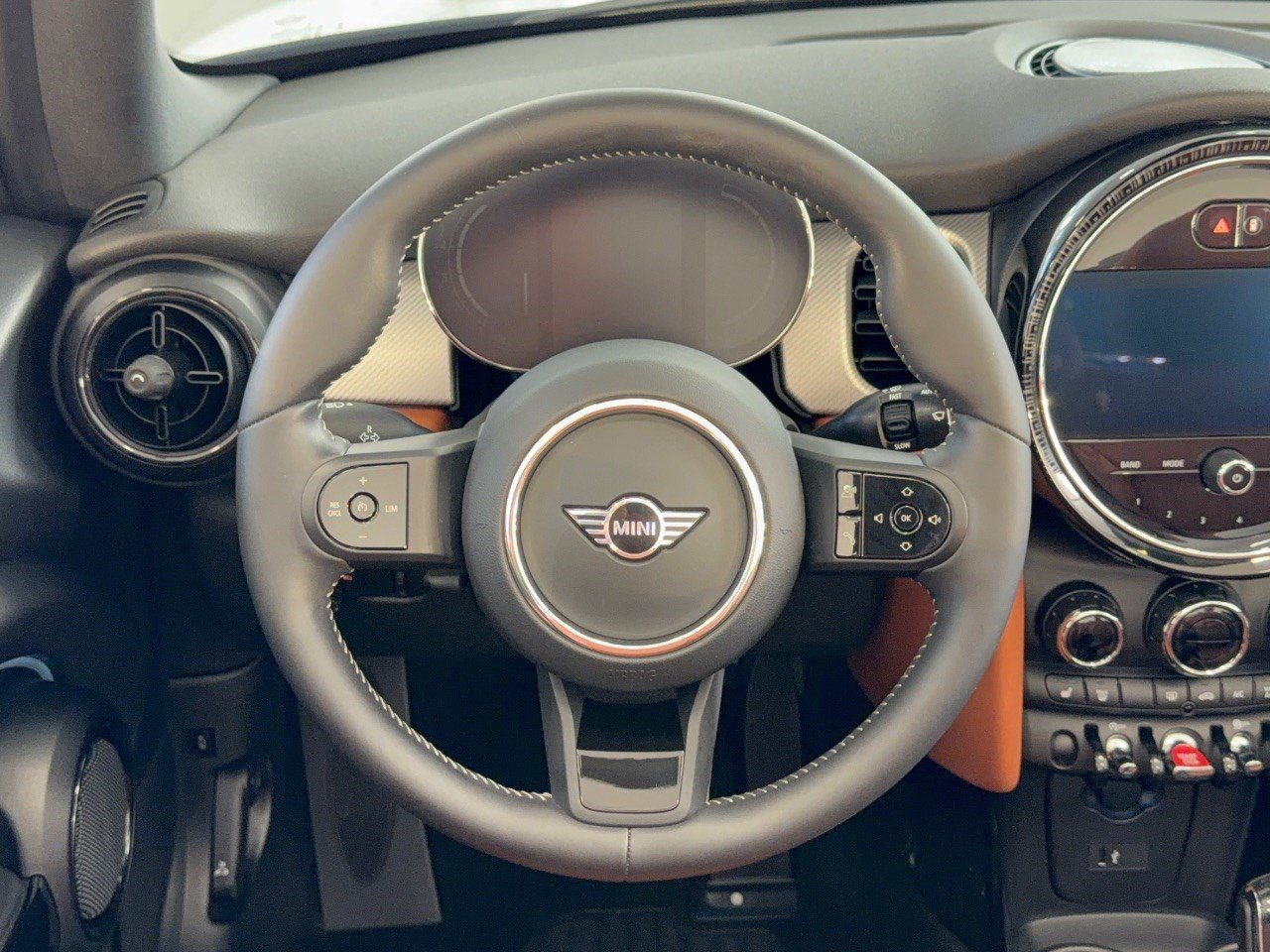 Certified 2024 MINI Cooper Convertible w/ Signature Upholstery Package FWD image 10