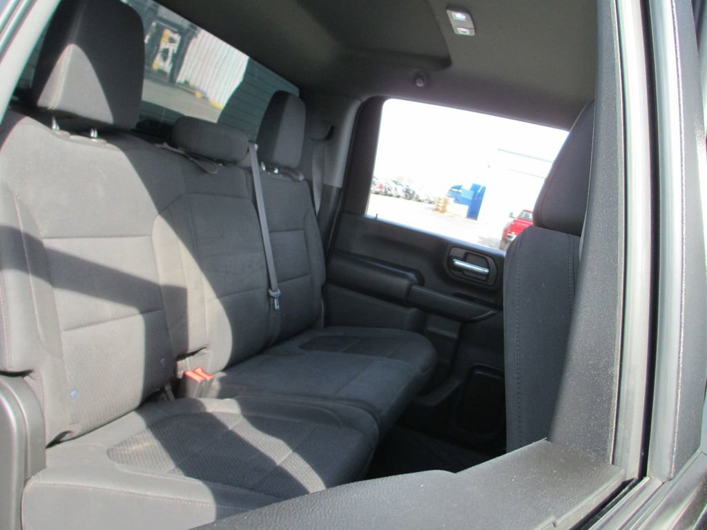 Used 2022 Chevrolet Silverado 2500 Custom w/ Custom Convenience Package image 20