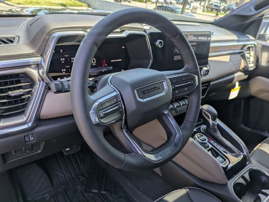 New 2026 GMC Canyon Denali w/ LPO, Denali Black Edition AWD/4WD image 12