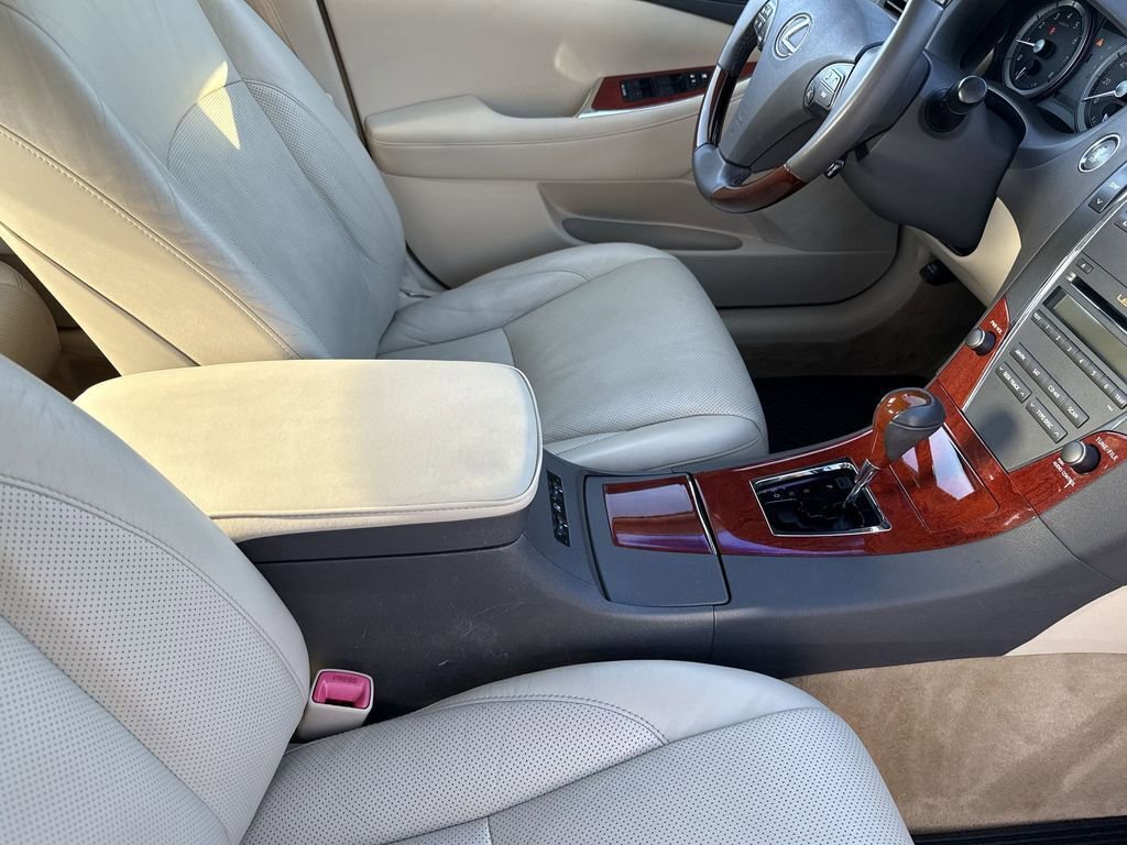 Used 2011 Lexus ES 350 image 23