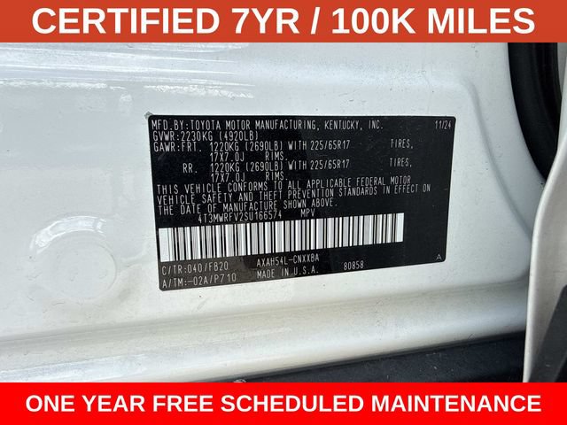 Used 2025 Toyota RAV4 LE AWD/4WD image 29
