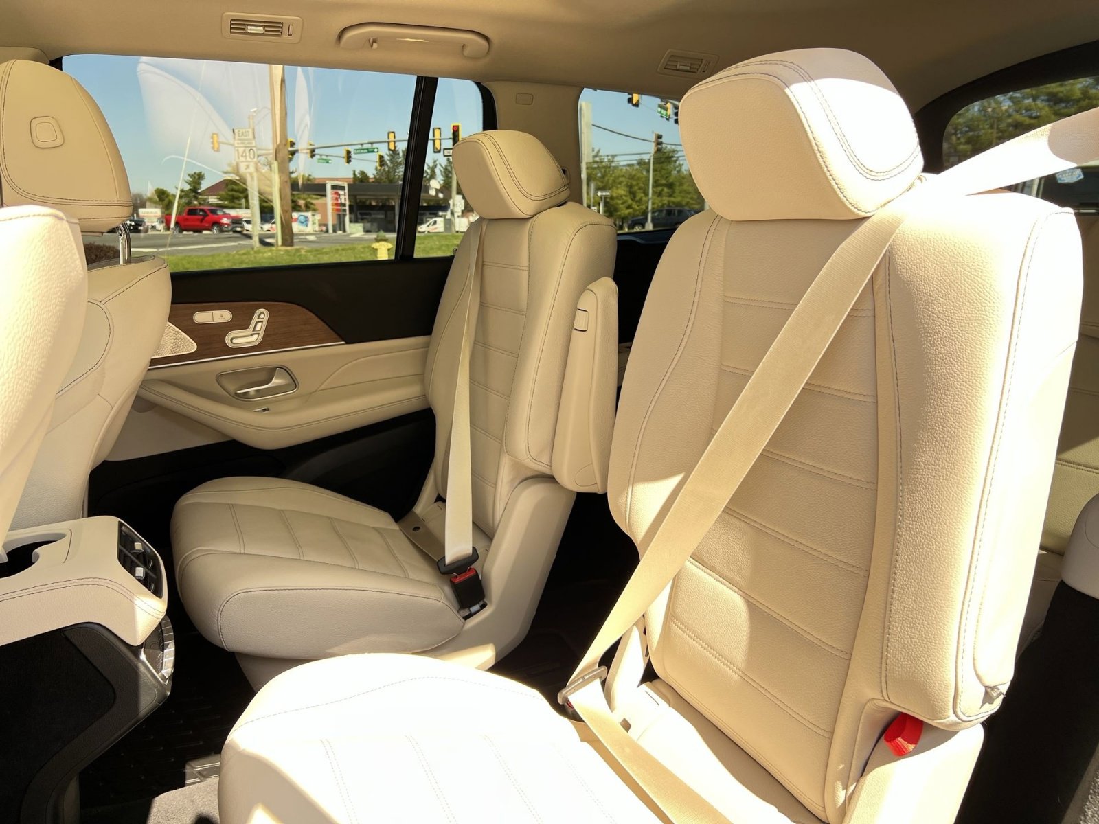 Used 2023 Mercedes-Benz GLS 580 4MATIC image 25