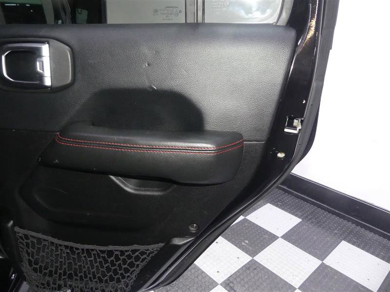 Used 2018 Jeep Wrangler Unlimited Rubicon w/ Dual Top Group image 25