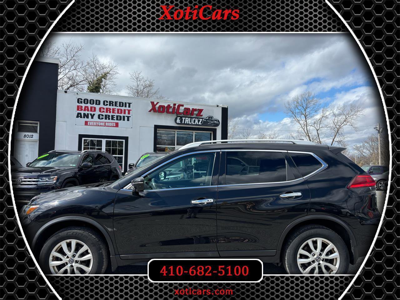 Used 2017 Nissan Rogue SV