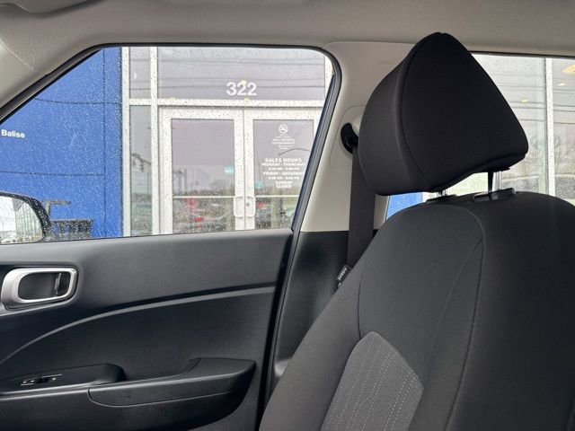 Certified 2026 Hyundai Venue SE image 34