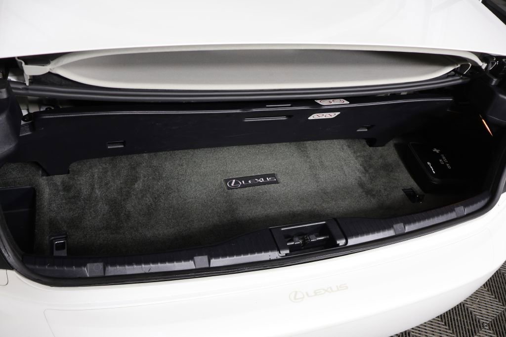 Used 2014 Lexus IS 250C 250 w/ Luxury Package image 53