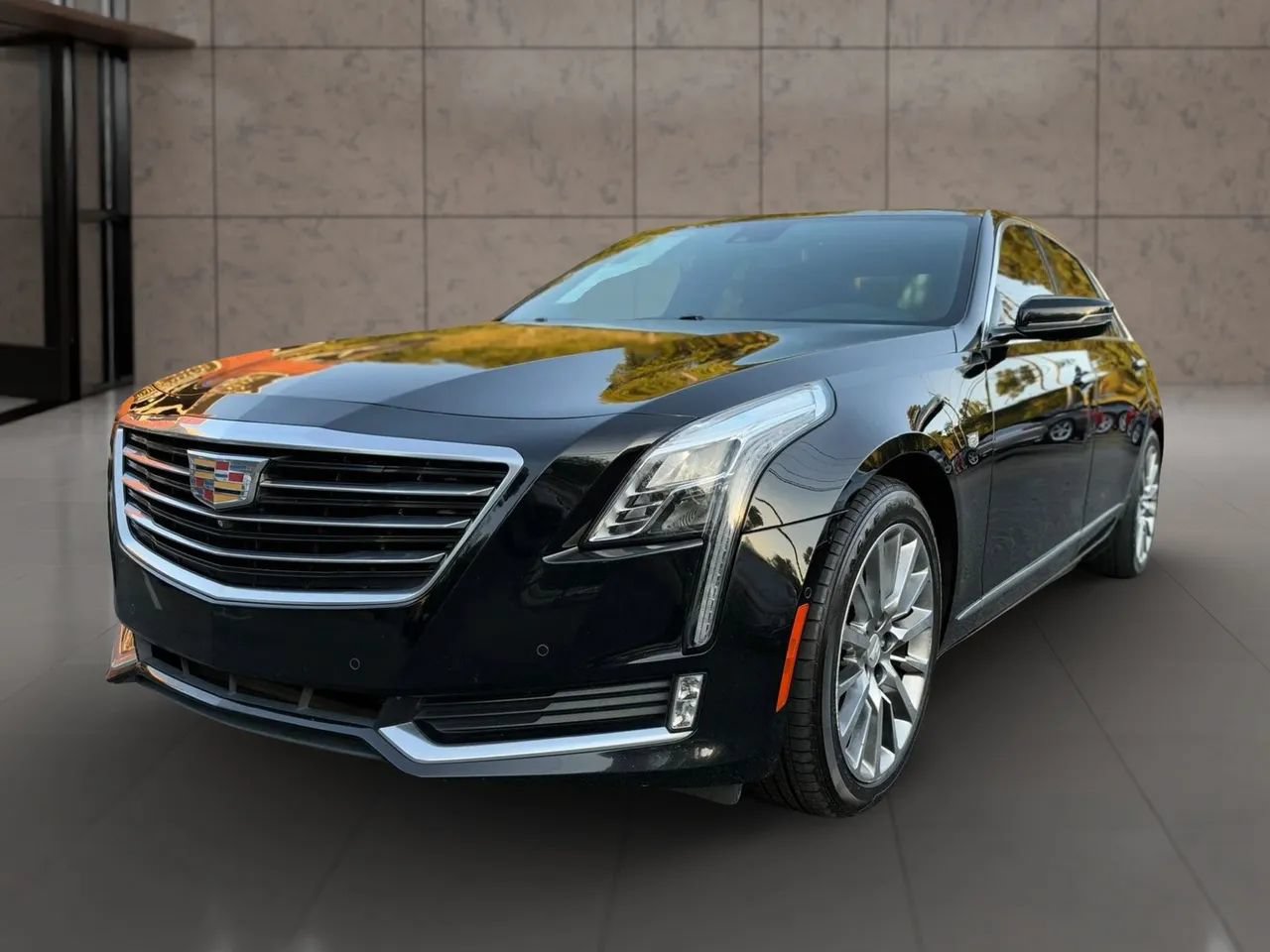 Used 2017 Cadillac CT6 Luxury AWD/4WD image 2
