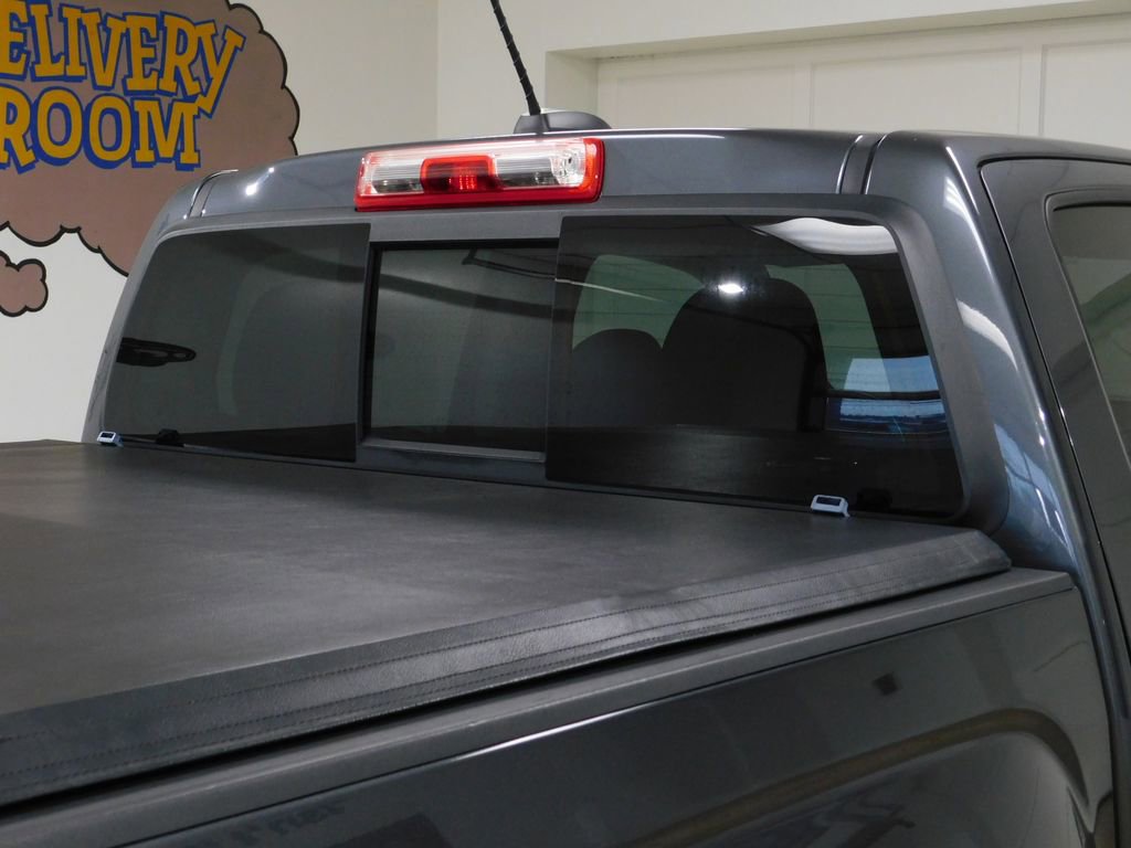 Used 2016 GMC Canyon SLE w/ All Terrain Package image 86