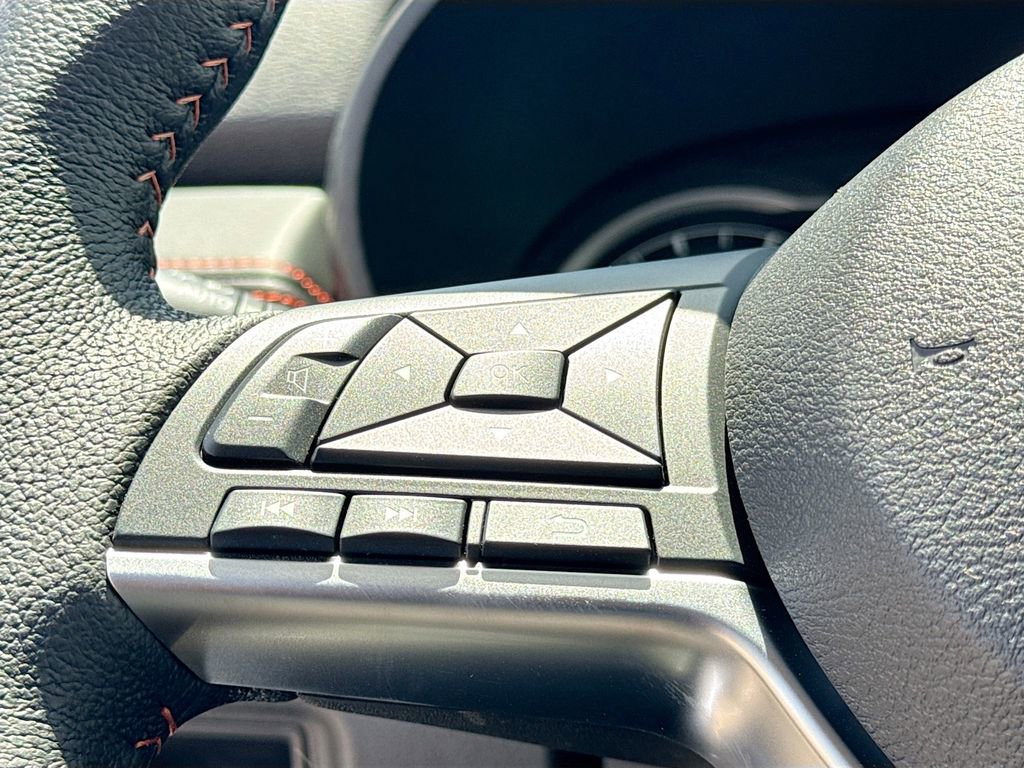 Used 2025 Nissan Versa SR w/ Trunk Package image 10