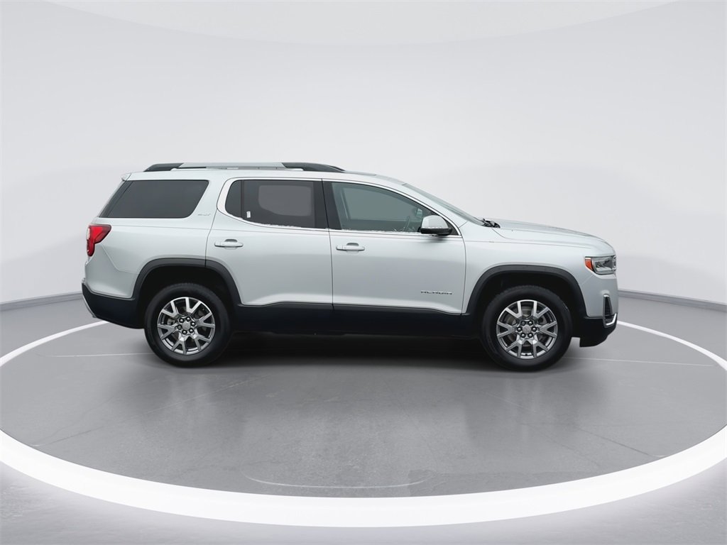 Used 2020 GMC Acadia SLT w/ Driver Alert Package II image 9