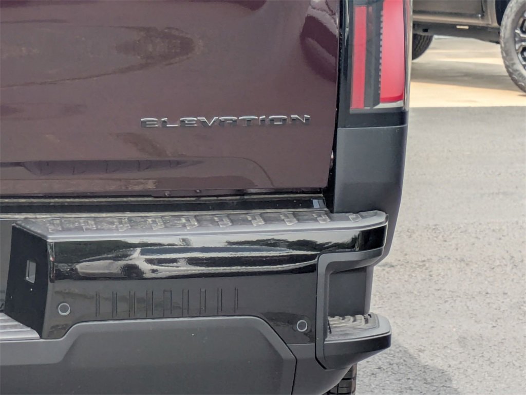 New 2026 GMC Sierra EV Elevation w/ LPO, Elevation Dark Package image 25