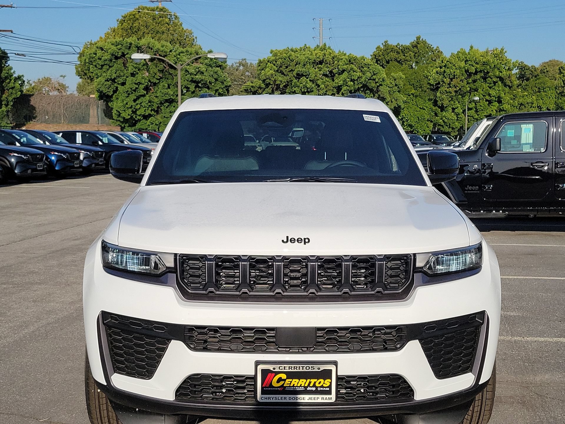 New 2026 Jeep Grand Cherokee Altitude AWD/4WD image 21