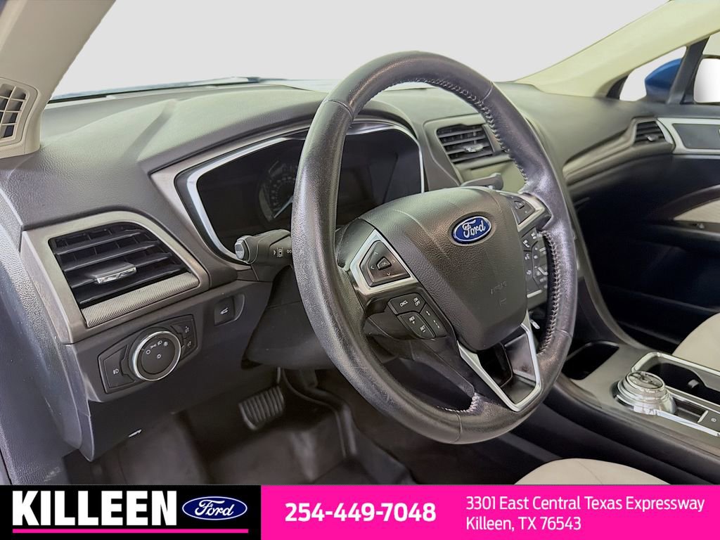 Used 2020 Ford Fusion SE w/ Equipment Group 151A image 10