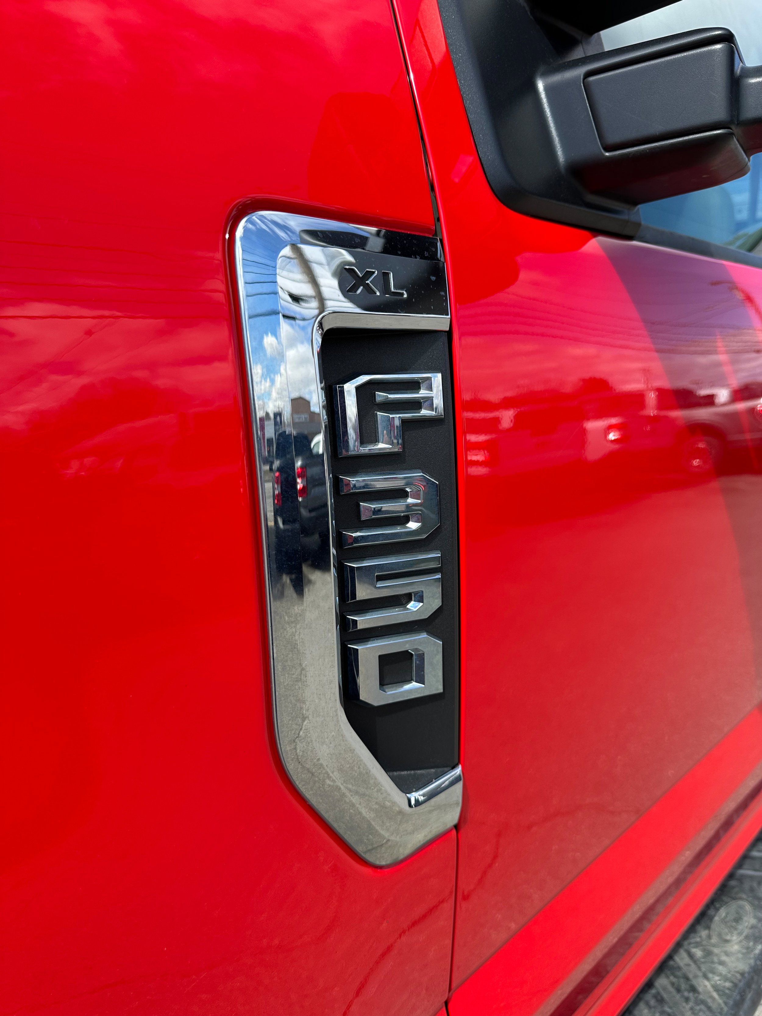 Used 2022 Ford F350 XL w/ Power Equipment Group AWD/4WD image 18