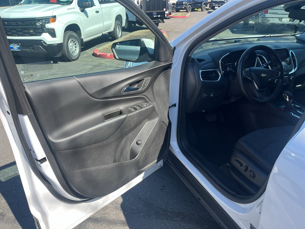 Used 2022 Chevrolet Equinox LT image 18