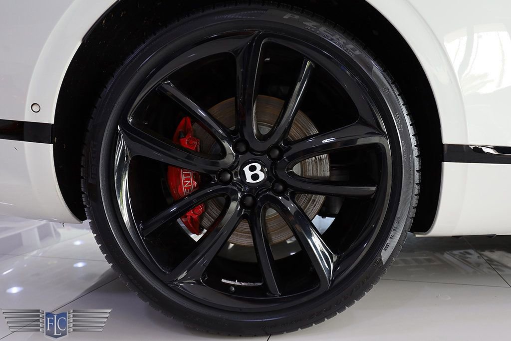 Used 2022 Bentley Continental GT V8 image 41