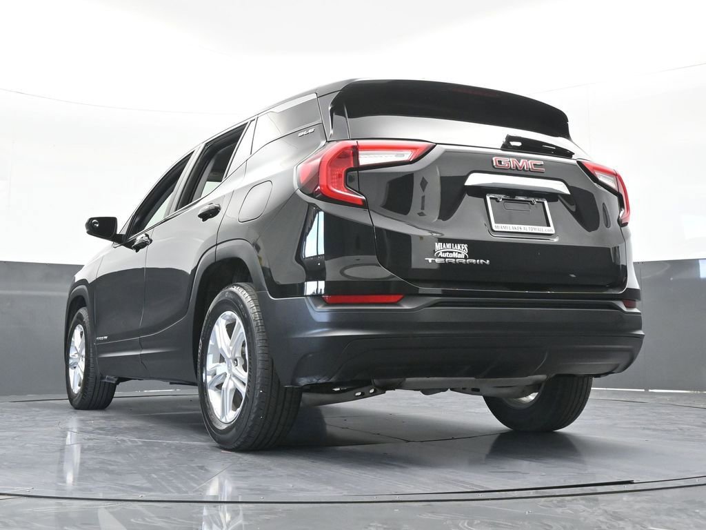 Used 2023 GMC Terrain SLE image 54