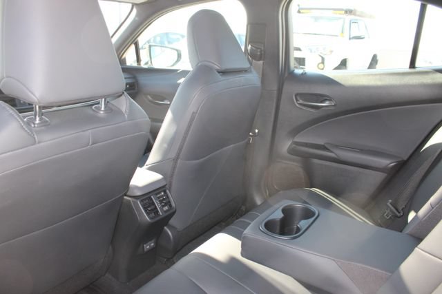 Certified 2025 Lexus UX 300h FWD image 9