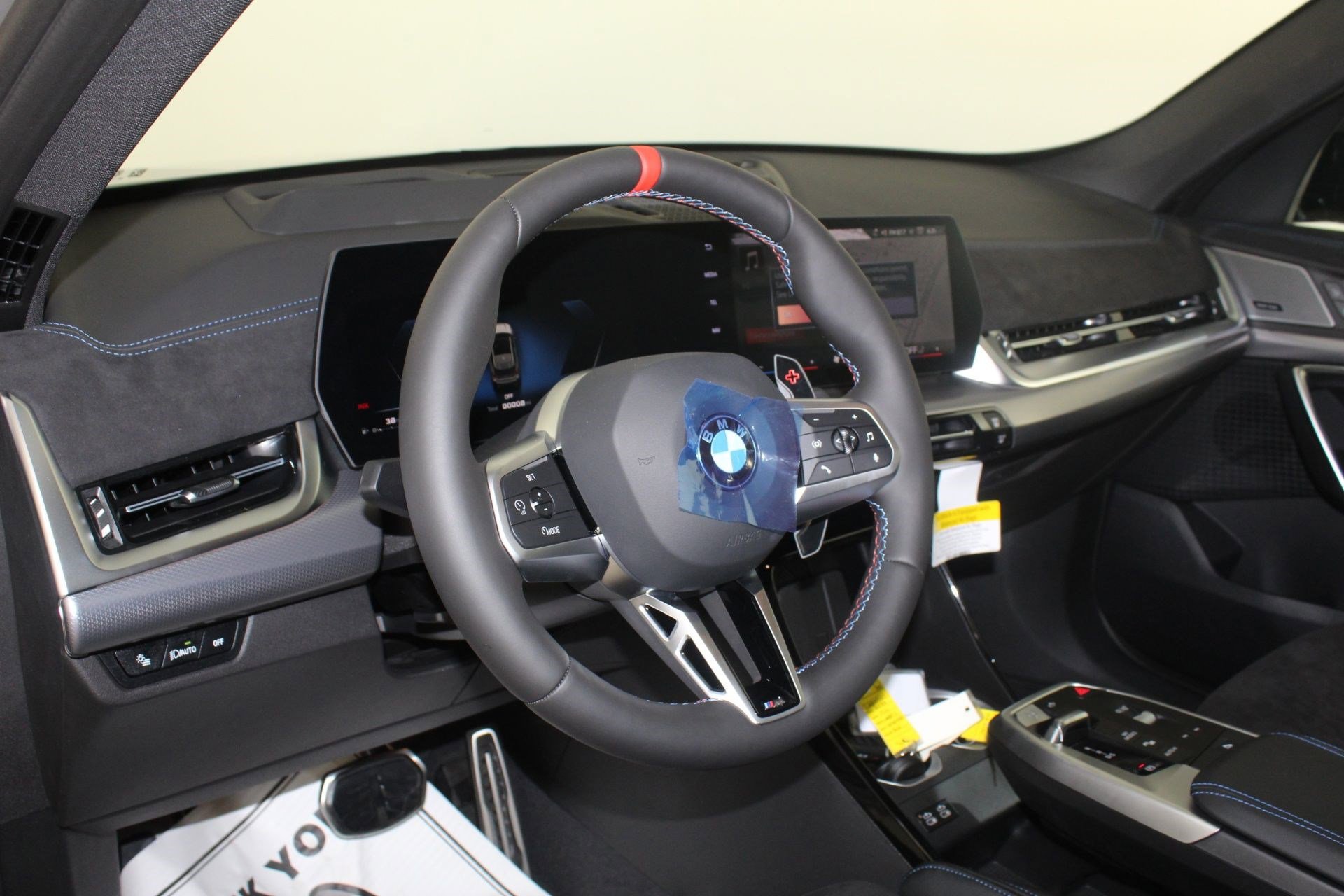 New 2026 BMW X1 M35i image 4