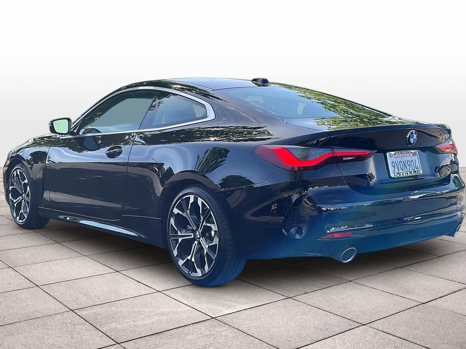 Used 2026 BMW 430i Coupe w/ Parking Assistance Package image 14