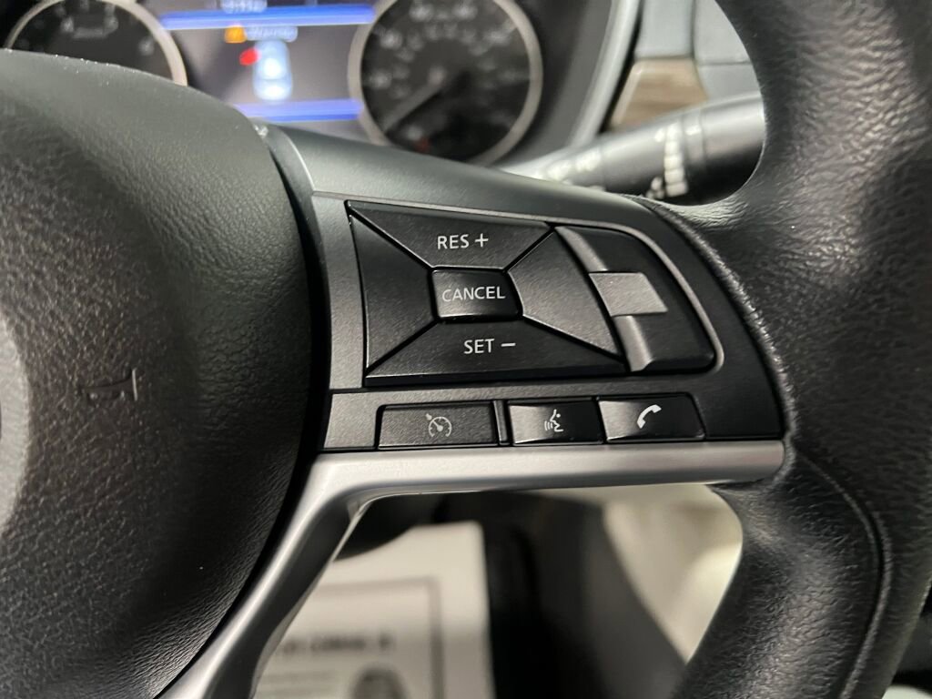 Used 2023 Nissan Altima 2.5 SV image 10